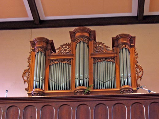 L'orgue Stiehr à Gundershoffen.
Photo de Franck Lechêne, 13/04/2009.