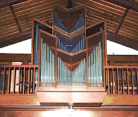 Le Neuenberg, l'orgue de 1964. Photo fournie par J.N. Strasser.