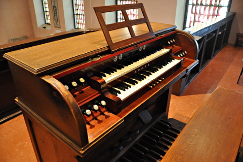La console de l'opus 83.